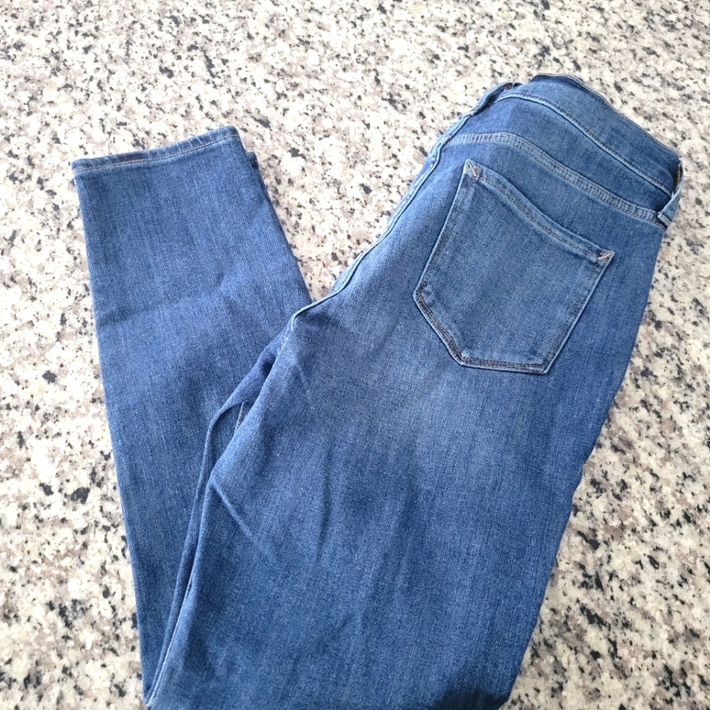 Ana Women's Skinny Jeans